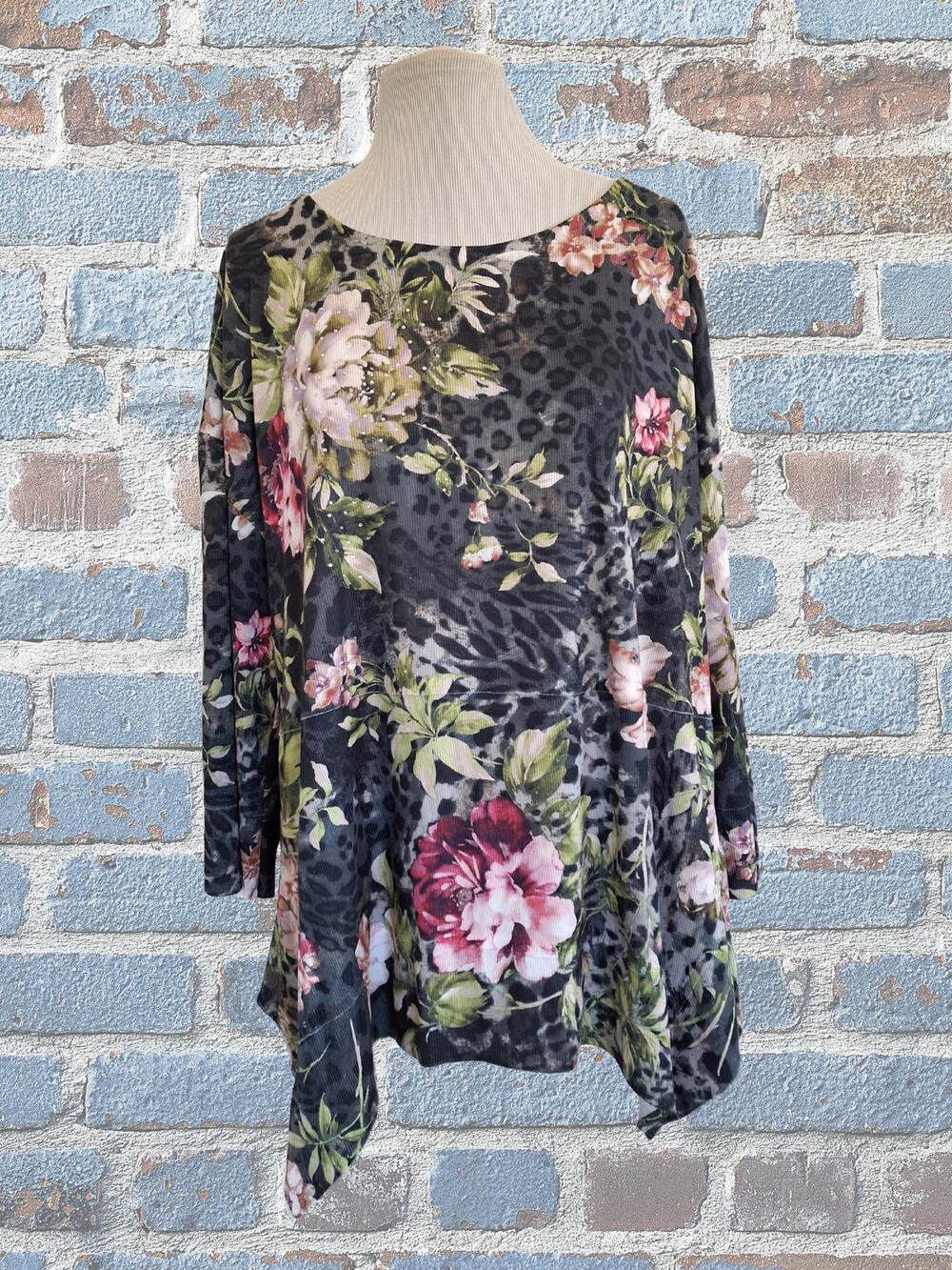 Time and Tru Long Sleeve Floral with Tiny Rhinestones Top Size XL